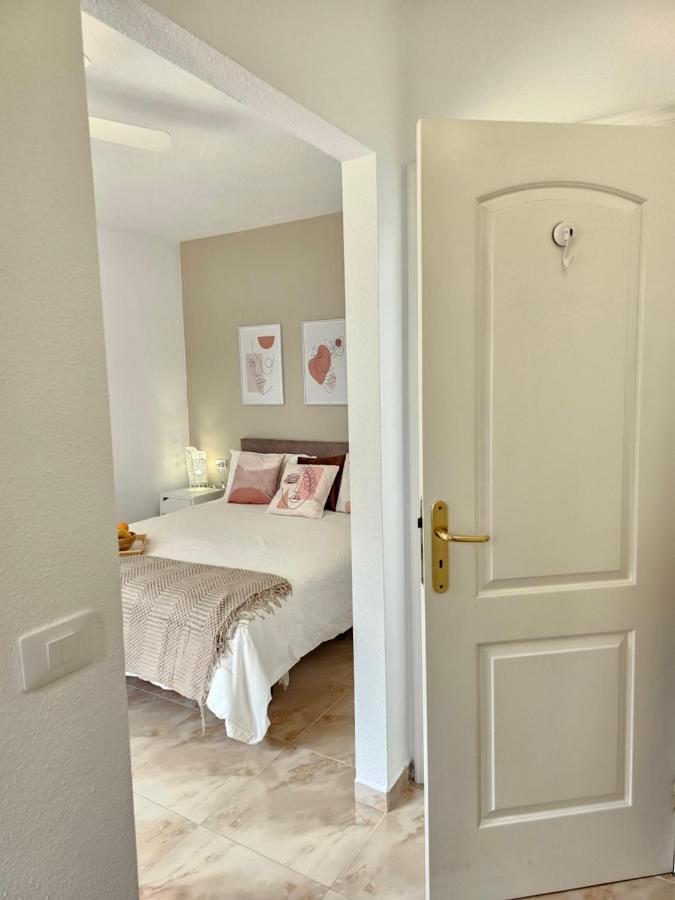 New Holiday Home Beautiful Sea View With Aircon, Costa Adeje アデヘ エクステリア 写真
