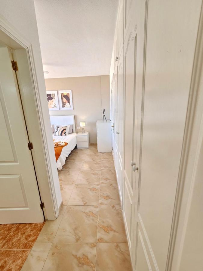 New Holiday Home Beautiful Sea View With Aircon, Costa Adeje アデヘ エクステリア 写真