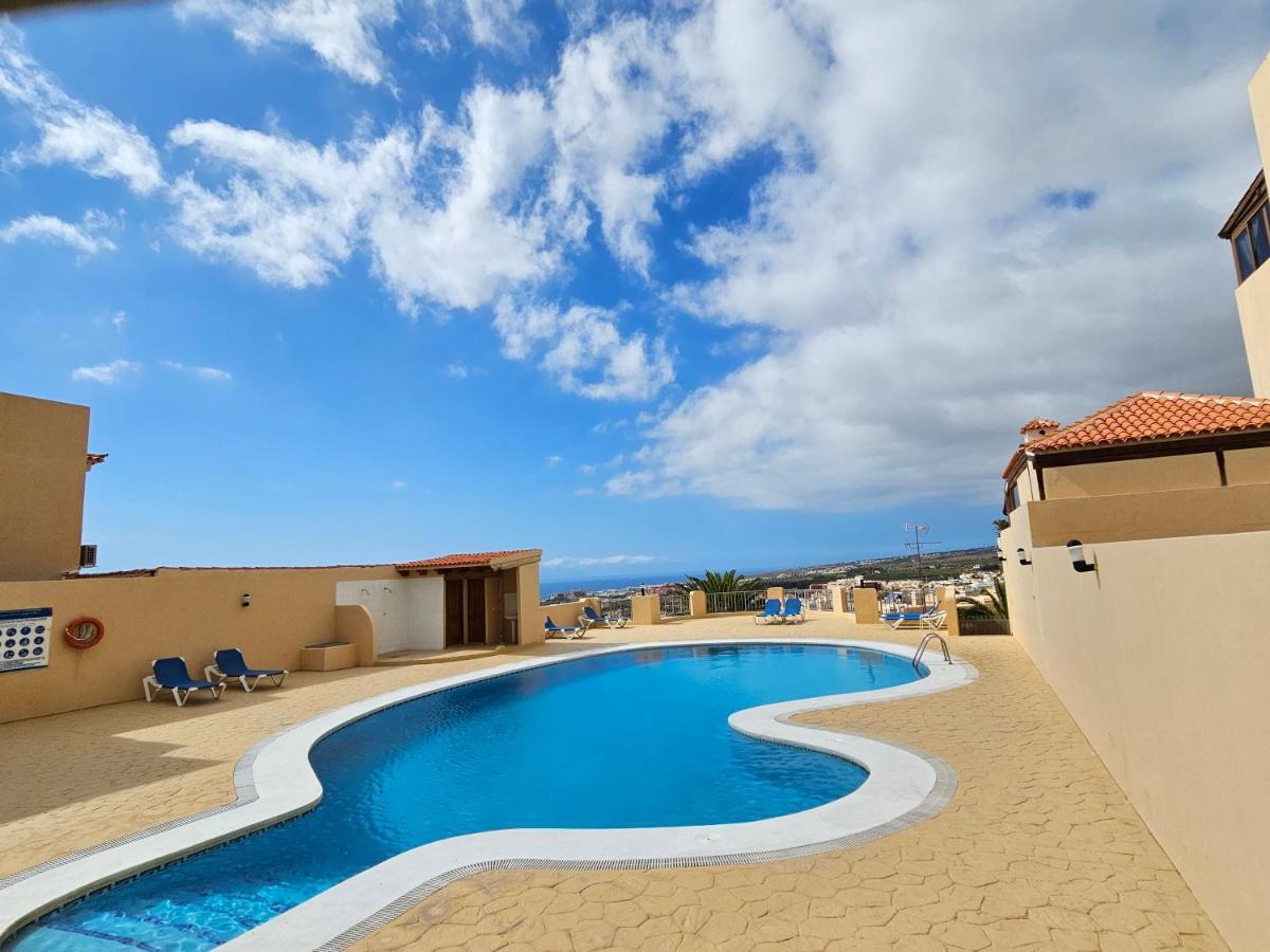 New Holiday Home Beautiful Sea View With Aircon, Costa Adeje アデヘ エクステリア 写真
